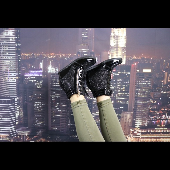 LADIES WEDGE SNEAKERS 😍 - Picture 3 of 7